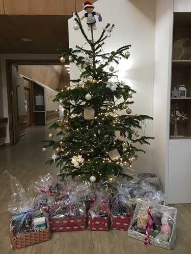 Christmas tree and gift hampers