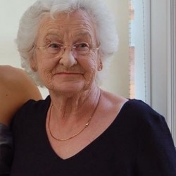 Sarah Batt