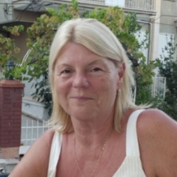 Linda Snook