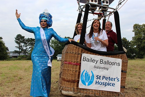 Carmella del Marquis, Jayne Clarke and Louise Turner with the Hospice balloon