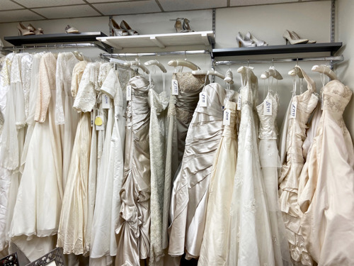 pre loved formal wear